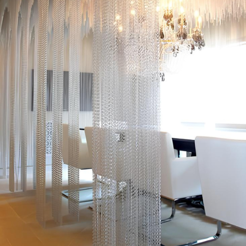 Kurtyna łańcuchowa Cortina