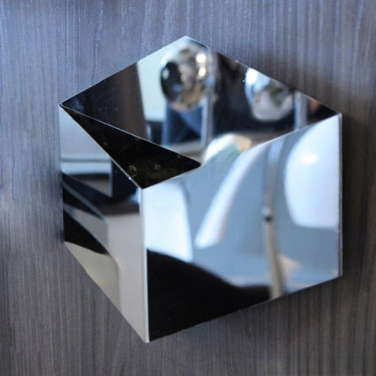 Lampa ścienna Crease