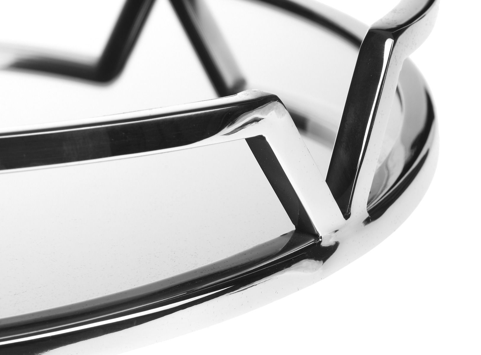 Taca Sophia w zaskakujących cenach