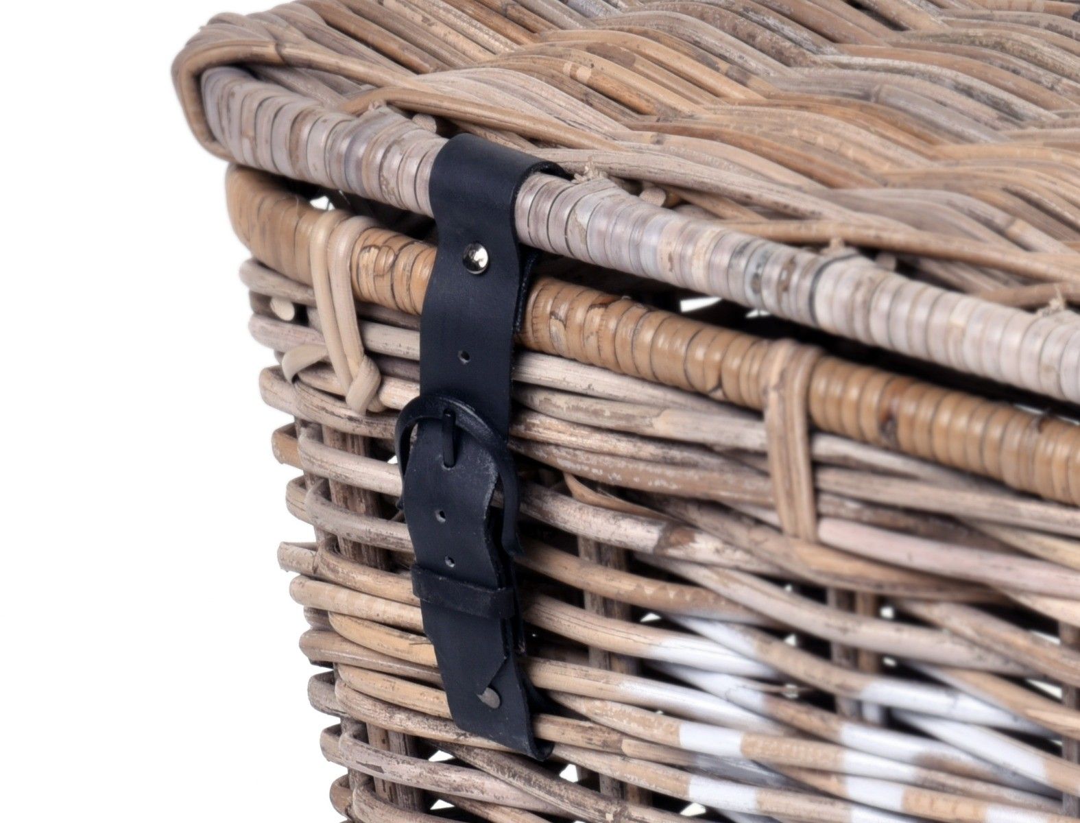 Kwadratowy kosz wiklinowy spersonalizowany pod Twoje wymagania