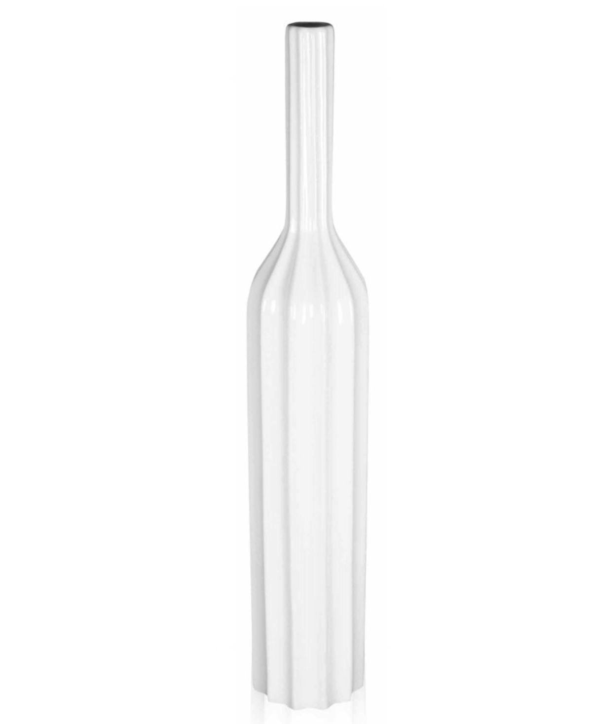 Dodaj odrobinę wyrafinowania dzięki wazonowi Herman o wysokości 44 cm.