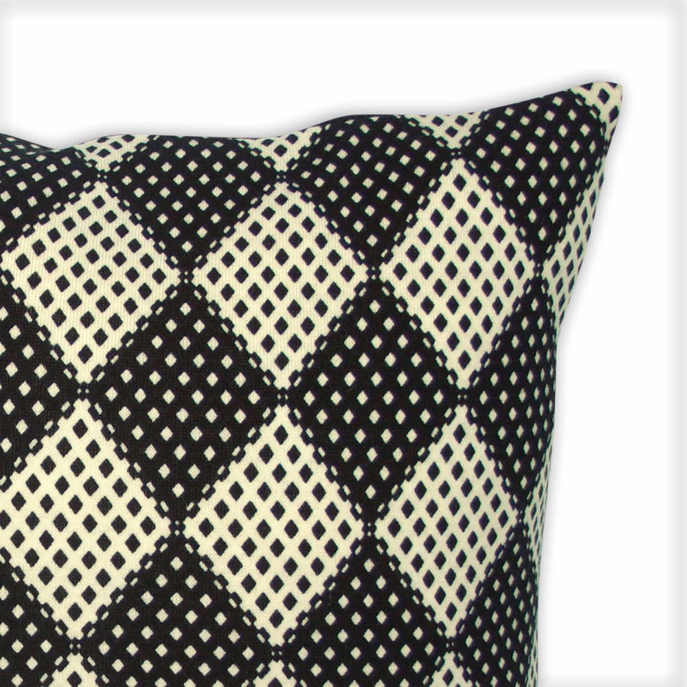 Poduszka Selina o miękkiej i przytulnej fakturze