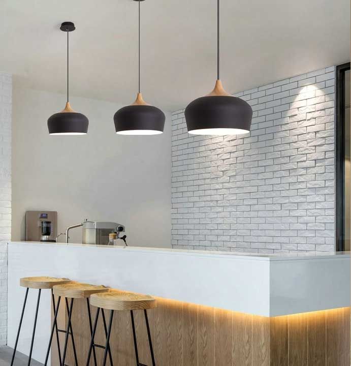 Stylowa lampa Valaisin Grenada w kolorze czarnym