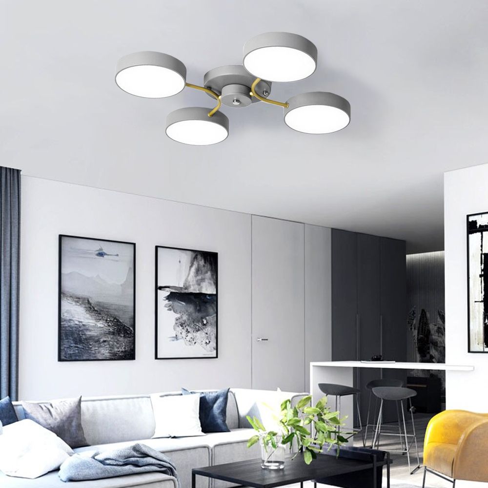 Elegancka lampa sufitowa Counterpoint zapewniająca dopracowany i nowoczesny wygląd.