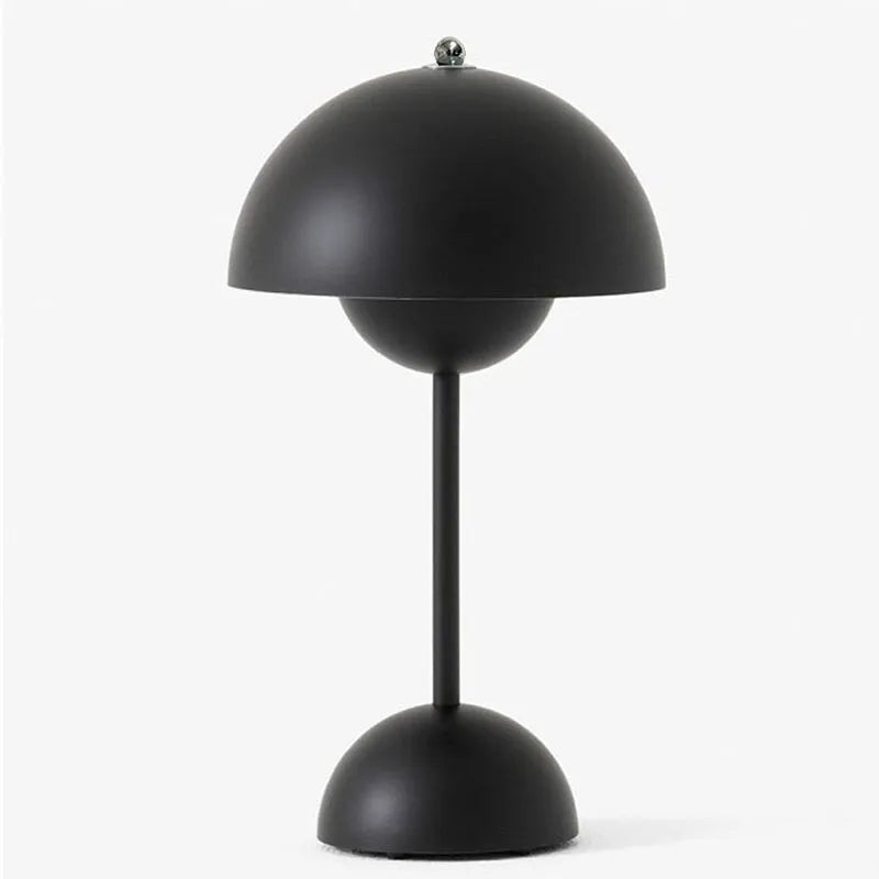 Minimalistyczna lampa Eddie