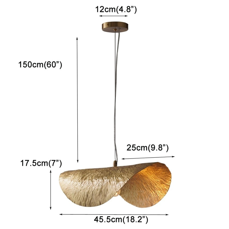 Lampa wisząca Ross Lederam Manta z polerowanym miedzianym wykończeniem, ściemnialnym źródłem światła LED, idealna do powierzchni o powierzchni 5-10 metrów kwadratowych.