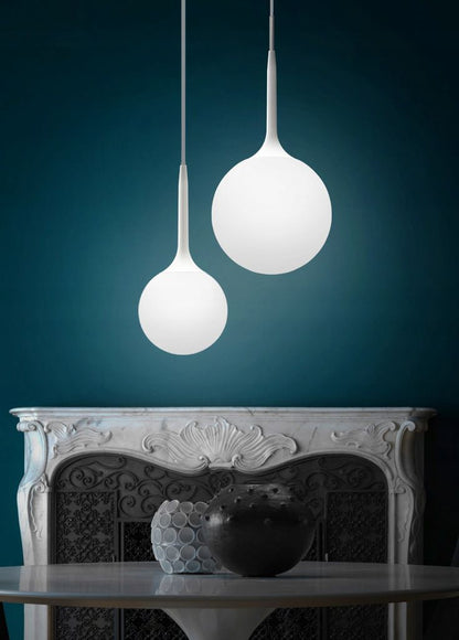 Elegancki i nowoczesny design lampy wiszącej